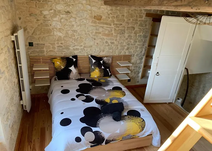 Charmante Petite Maison بيت للعطل